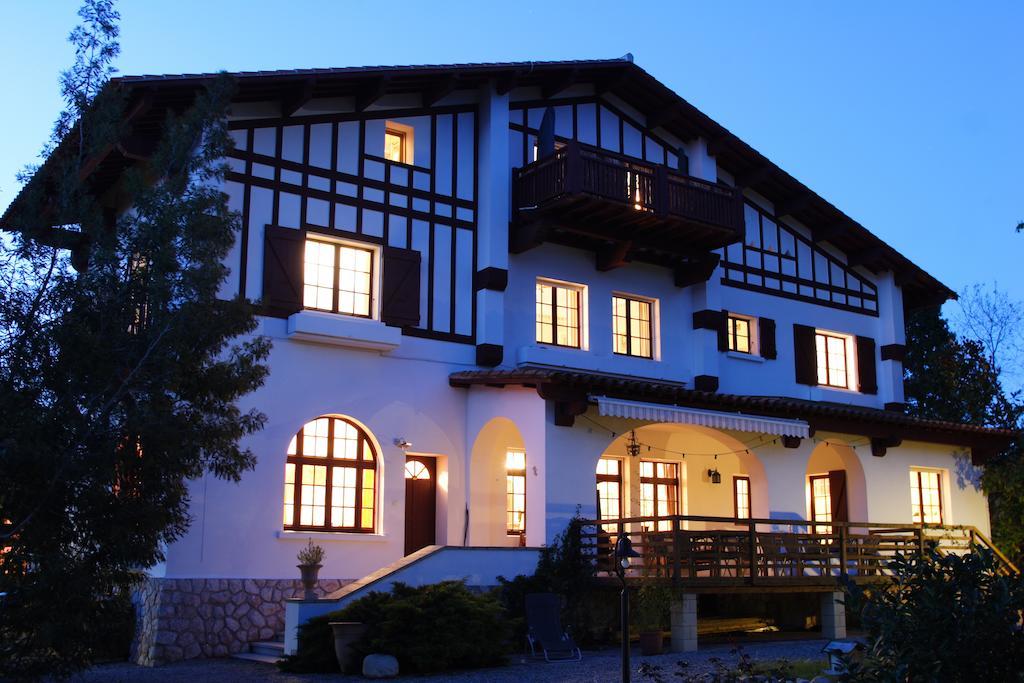 La Villa Du Parc Prades  Exteriör bild