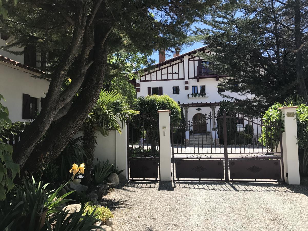 La Villa Du Parc Prades  Rum bild