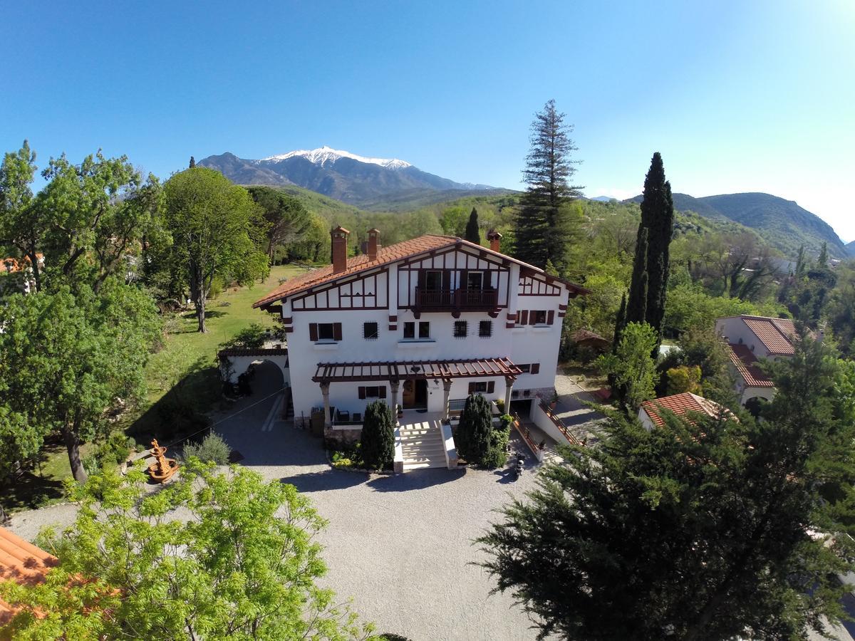 La Villa Du Parc Prades  Exteriör bild