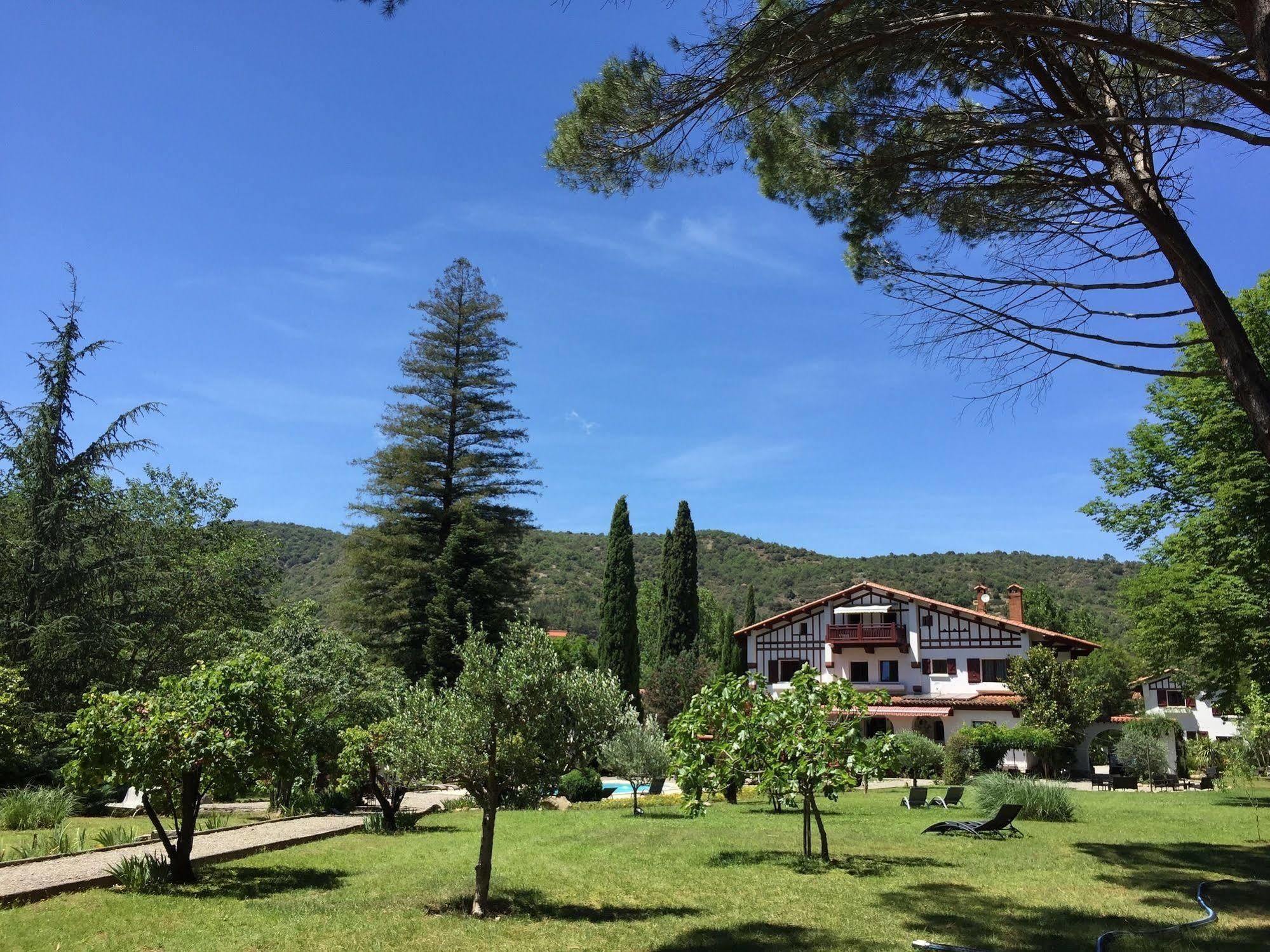 La Villa Du Parc Prades  Exteriör bild