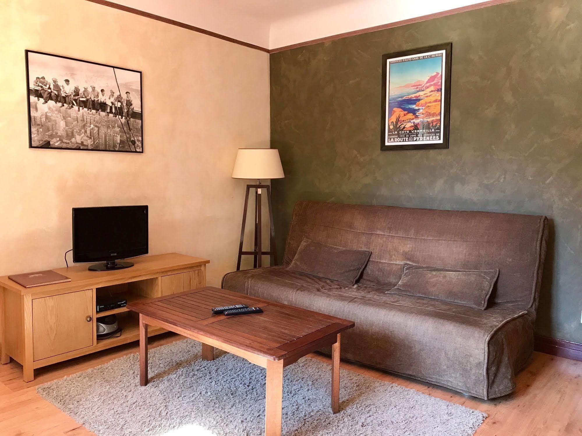 La Villa Du Parc Prades  Exteriör bild